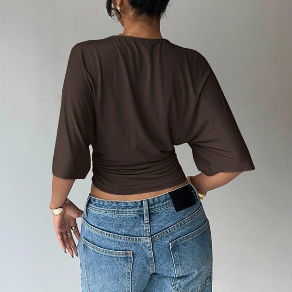 0014d5b5-9288-441b-906d-1fbcae7d83b7.jpg Women's Solid-Color Cropped Mid-Sleeve Short Fitted Top