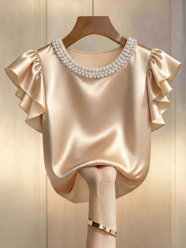 Women's Elegant, Stylish & Minimalist Short Sleeve Top