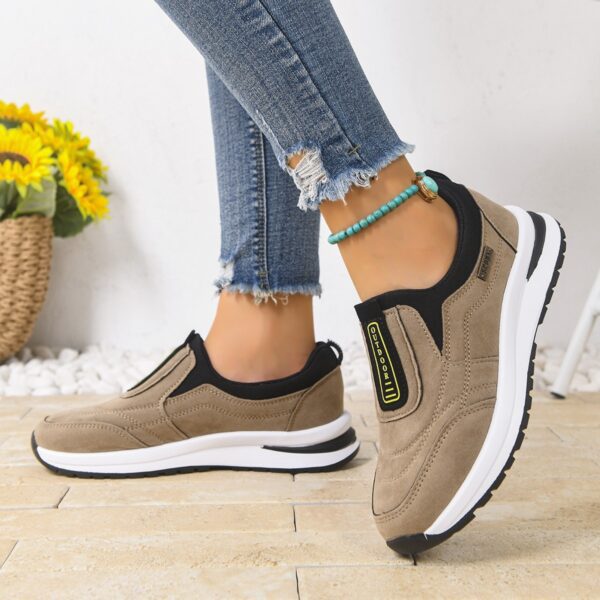 Women's Casual Plus-Size Comfortable Slip-On Running Shoes