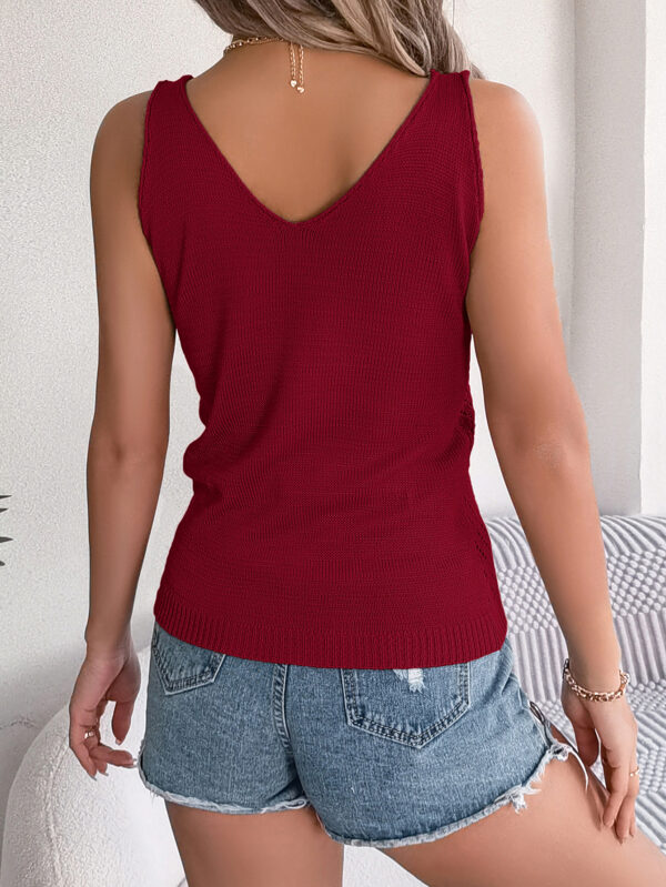 Women's Solid Color V-Neck Hollow Out Sleeveless Knit Vacation Top