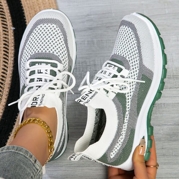 Women's Casual And Versatile Sporty Flyknit Low-Cut Mesh Shoes